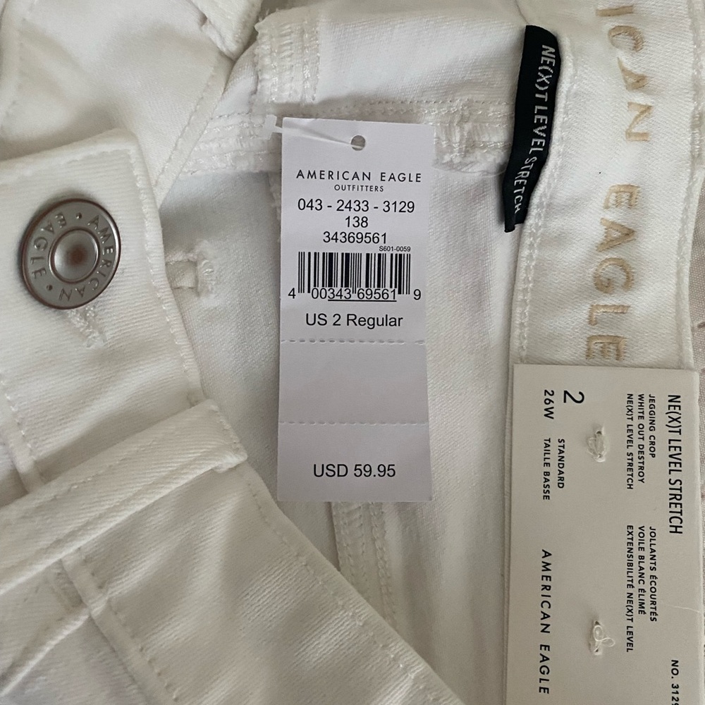 Esta completamente nuevo, nunca se usó.